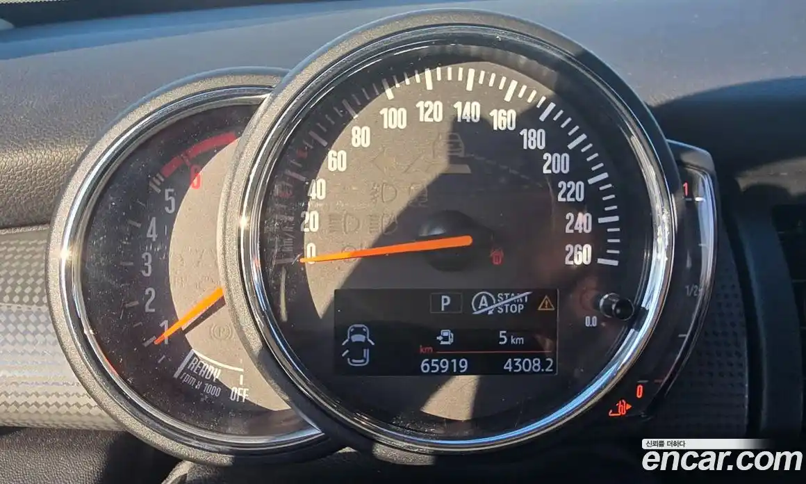 Mini Cooper 2017 2.0 гидро в Москве № 499395, фото 8