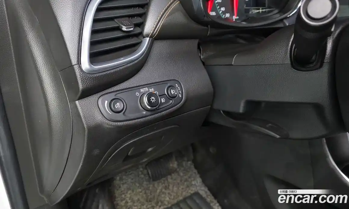 Chevrolet Trax 2016 1.4 гидро в Москве, фото 19