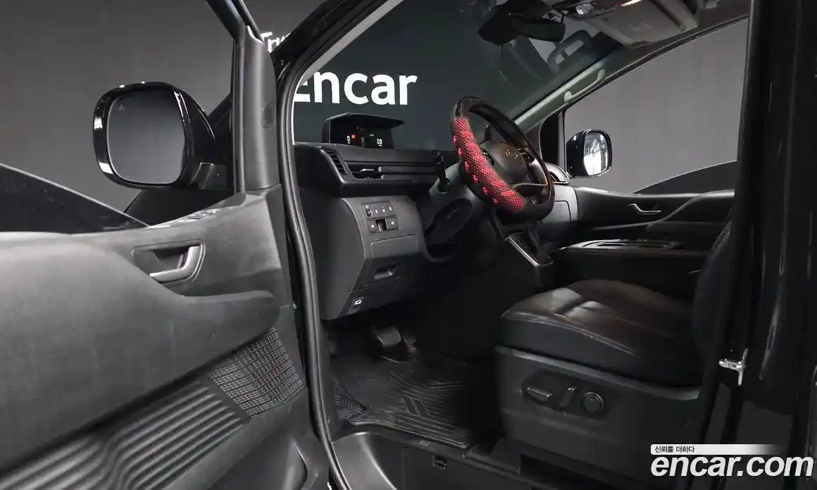 Hyundai Staria 2023 2.2 гидро в Москве № 1610411, фото 10