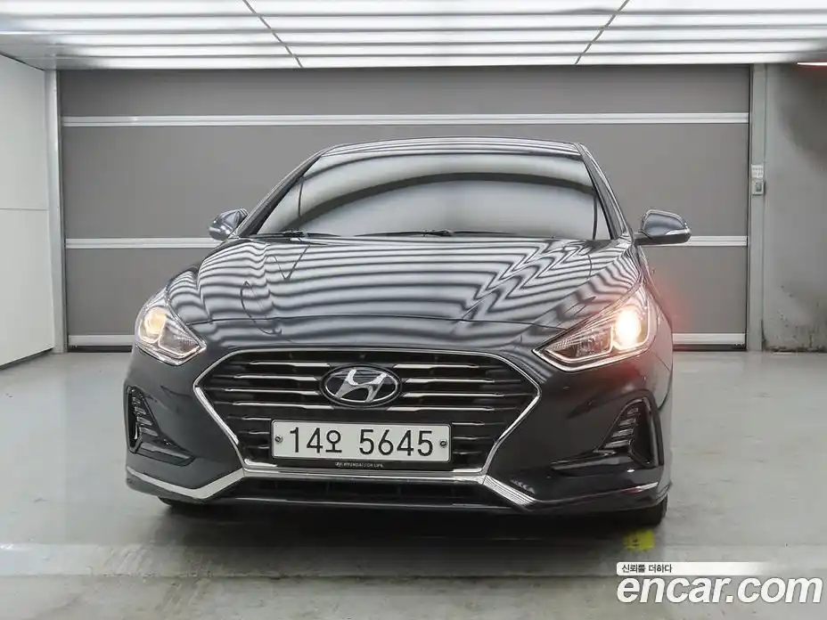 Hyundai Sonata 2019 2.0 гидро в Москве № 1610424, фото 2
