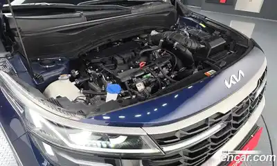 Kia Seltos 2023 1.6 гидро в Москве № 1610986, миниатюра 6