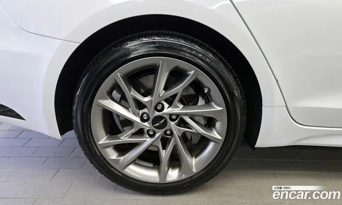 Genesis G70 2024 2.5 гидро в Москве № 1611796, фото 5