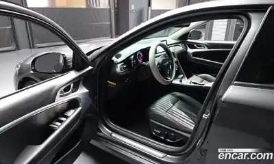 Genesis G70 2018 2.0 гидро в Москве № 1612097, миниатюра 10