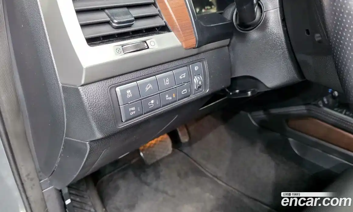 SsangYong Rexton 2018 2.2 гидро в Москве № 1613235, фото 16