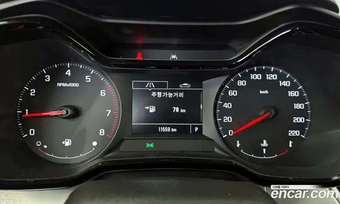 Chevrolet Trax 2025 1.2 гидро в Москве № 1613598, фото 8