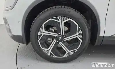 Renault QM6 2024 2.0 гидро в Москве № 1615183, миниатюра 5