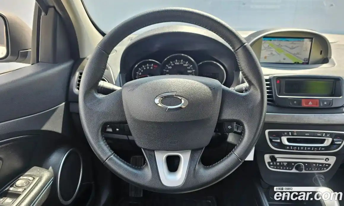 Renault SM3 2012 1.6 гидро в Москве № 1615225, фото 14