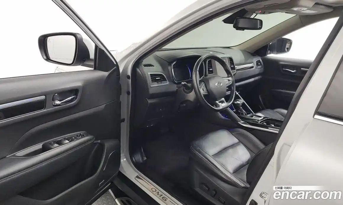 Renault QM6 2018 2.0 гидро в Москве № 1615420, фото 10