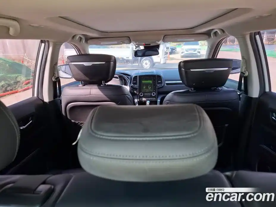 Renault QM6 2018 2.0 гидро в Москве № 1616034, фото 15