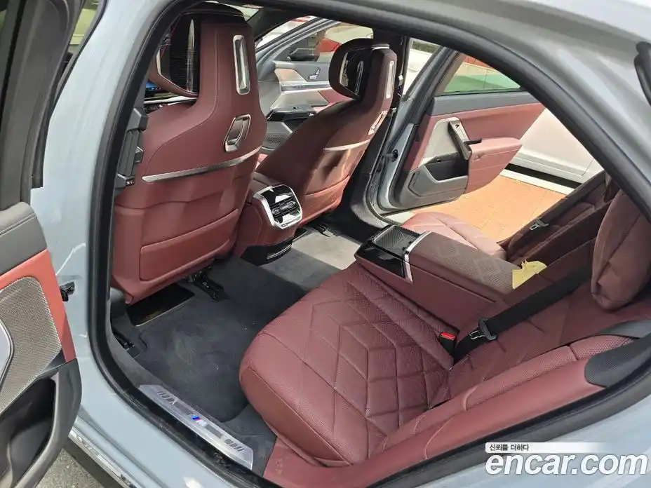 BMW 7-Series 2025 3.0 гидро в Москве № 1616077, фото 8