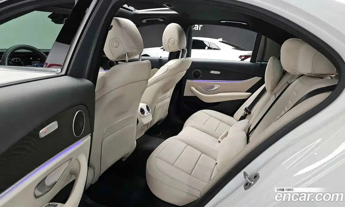 Mercedes-Benz E-Class 2023 2.0 гидро в Москве № 1616747, фото 11