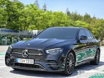 Mercedes-Benz E-Class, 2023