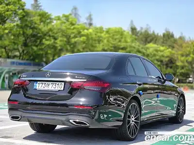 Mercedes-Benz E-Class 2023 2.0 гидро в Москве № 1616757, миниатюра 4