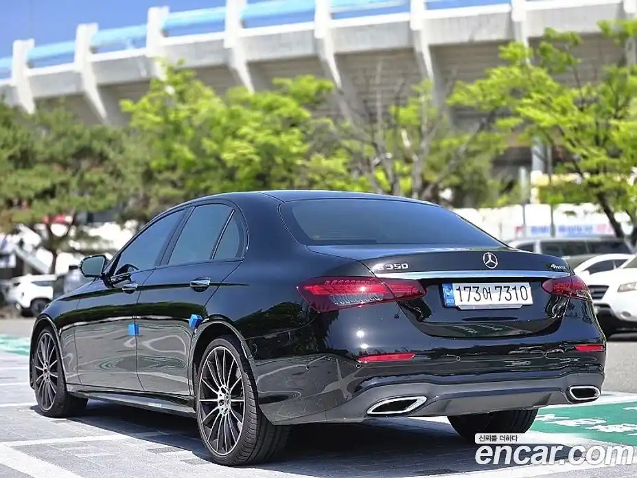 Mercedes-Benz E-Class 2023 2.0 гидро в Москве № 1616757, фото 5