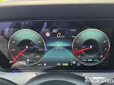 Mercedes-Benz E-Class 2023 2.0 гидро в Москве № 1616757, миниатюра 6