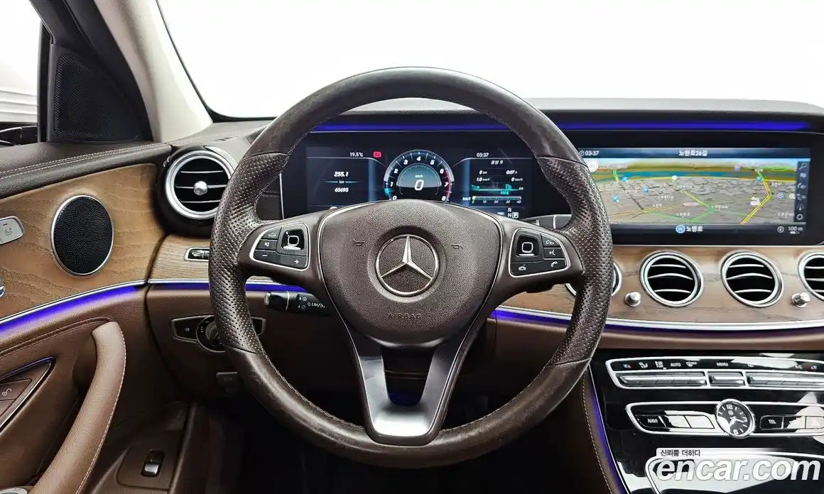 Mercedes-Benz E-Class 2017 2.0 гидро в Москве № 1617204, фото 13