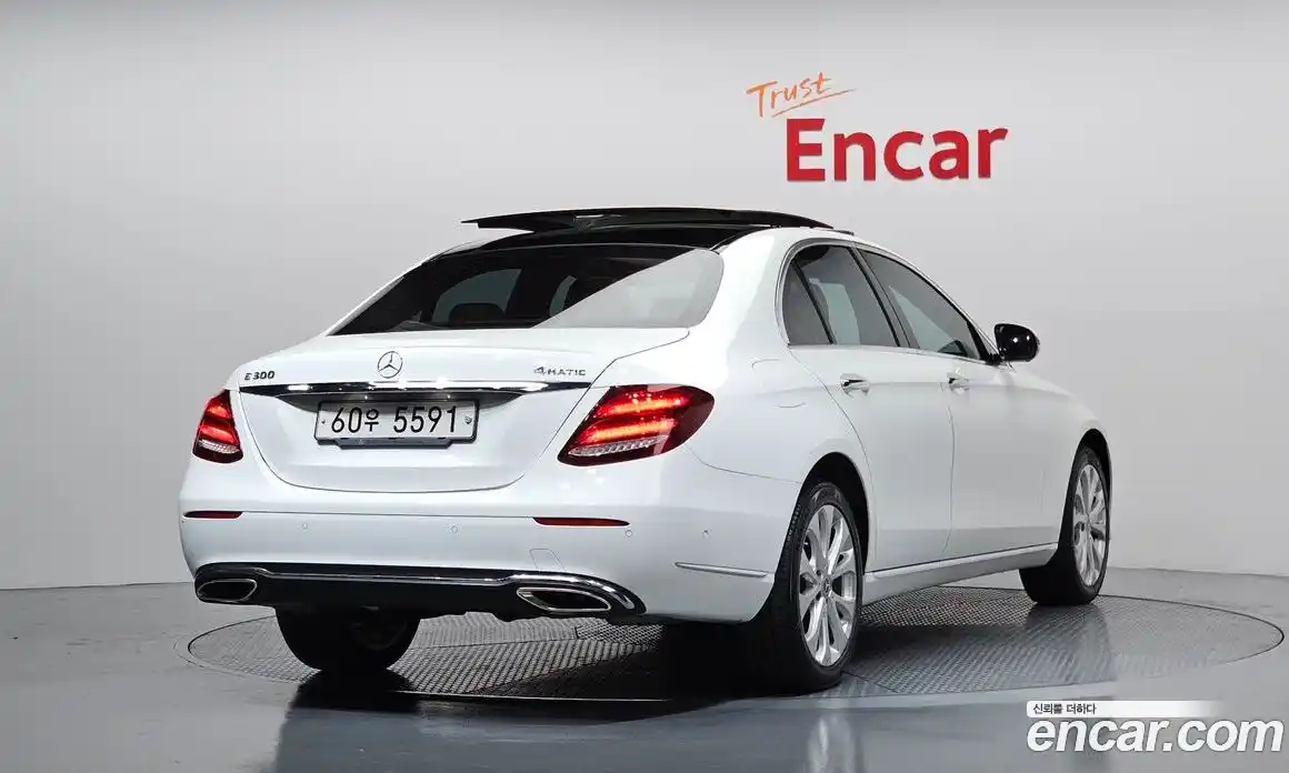 Mercedes-Benz E-Class 2017 2.0 гидро в Москве № 1617204, фото 3