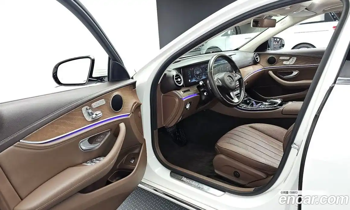 Mercedes-Benz E-Class 2017 2.0 гидро в Москве № 1617204, фото 8