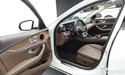 Mercedes-Benz E-Class 2017 2.0 гидро в Москве № 1617204, миниатюра 8