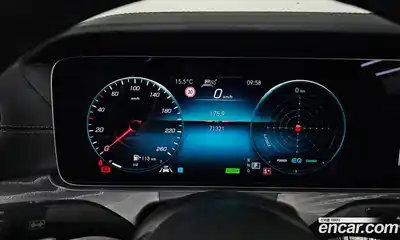 Mercedes-Benz E-Class 2022 2.0 гидро в Москве № 1617261, миниатюра 8
