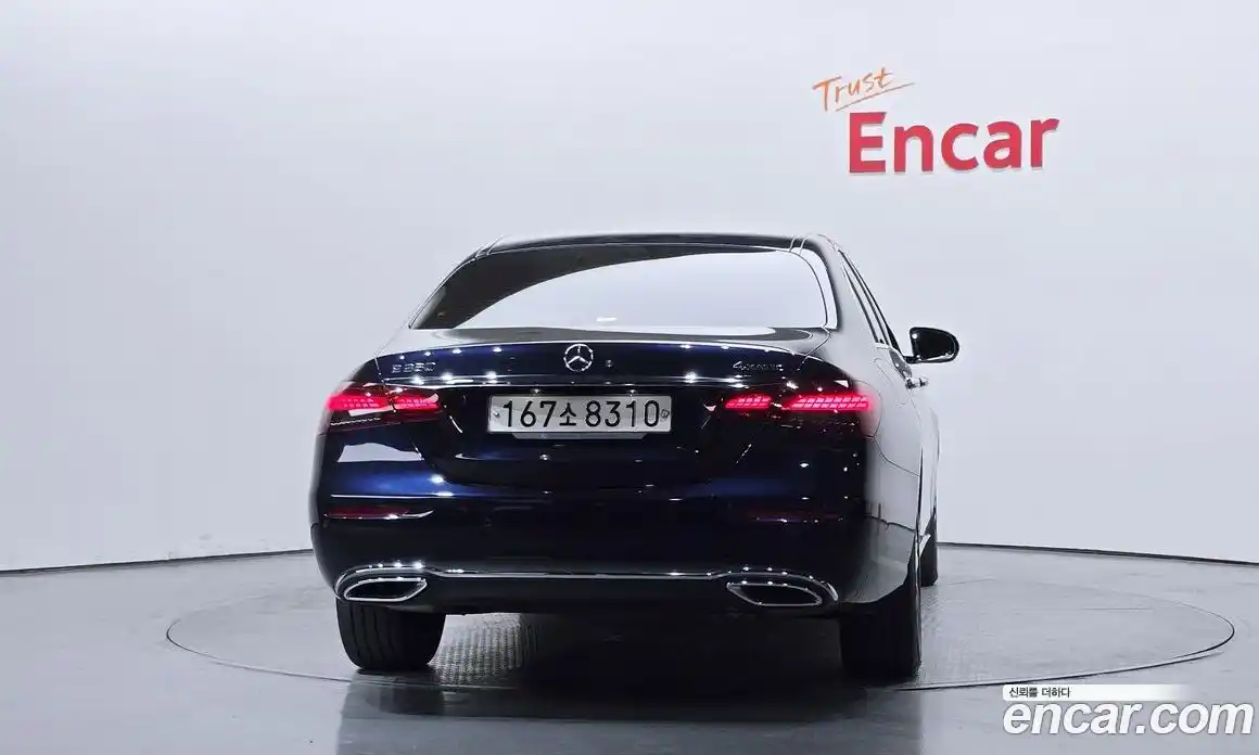 Mercedes-Benz E-Class 2022 2.0 гидро в Москве № 1617314, фото 4