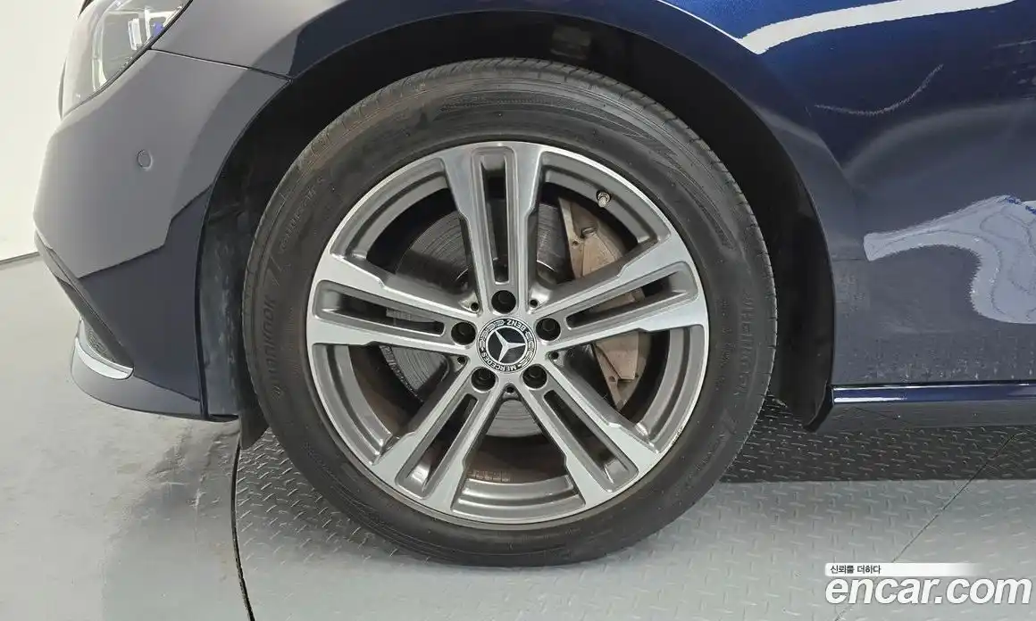 Mercedes-Benz E-Class 2022 2.0 гидро в Москве № 1617314, фото 5