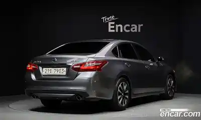 Nissan Altima 2018 2.5 гидро в Москве № 1617849, миниатюра 2