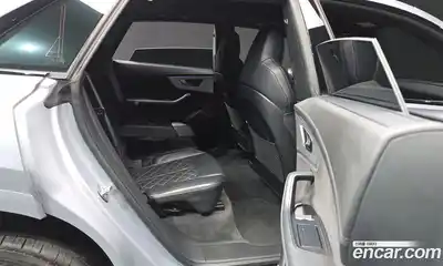 Audi Q8 2022 3.0 гидро в Москве № 1617906, миниатюра 12