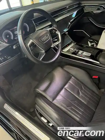 Audi A8 2020 3.0 гидро в Москве № 1618375, миниатюра 4