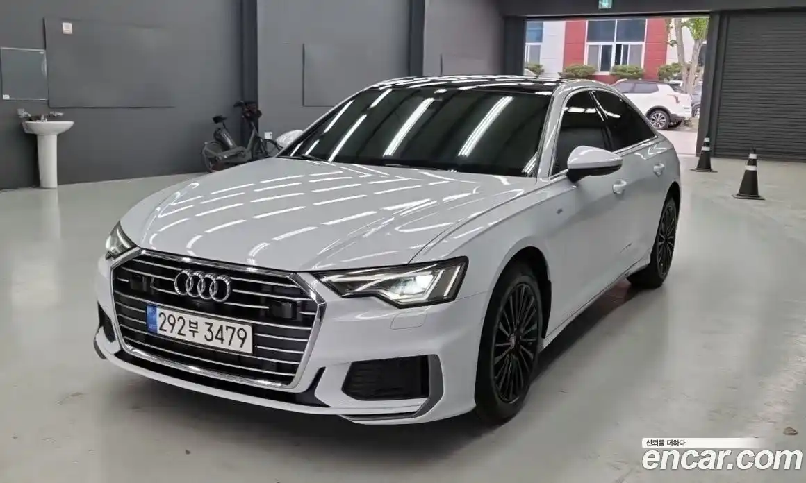Audi A6 2021 2.0 гидро в Москве № 1618377, фото 1