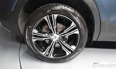 Volvo XC40 2021 2.0 гидро в Москве № 1618617, миниатюра 5
