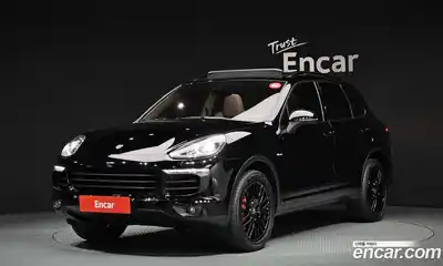 Porsche Cayenne, 2015