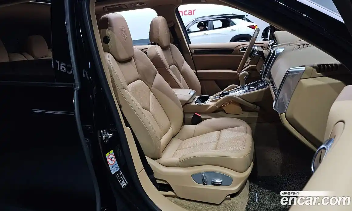 Porsche Cayenne 2015 3.0 гидро в Москве № 1619156, фото 10