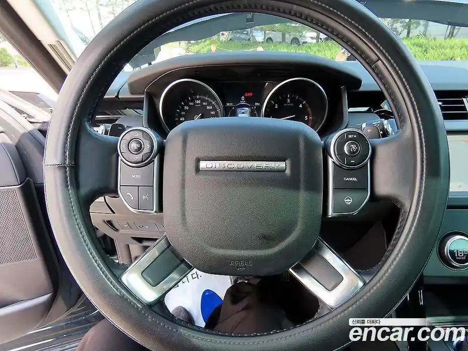 Land Rover Discovery 2018 2.0 гидро в Москве № 1619847, фото 8