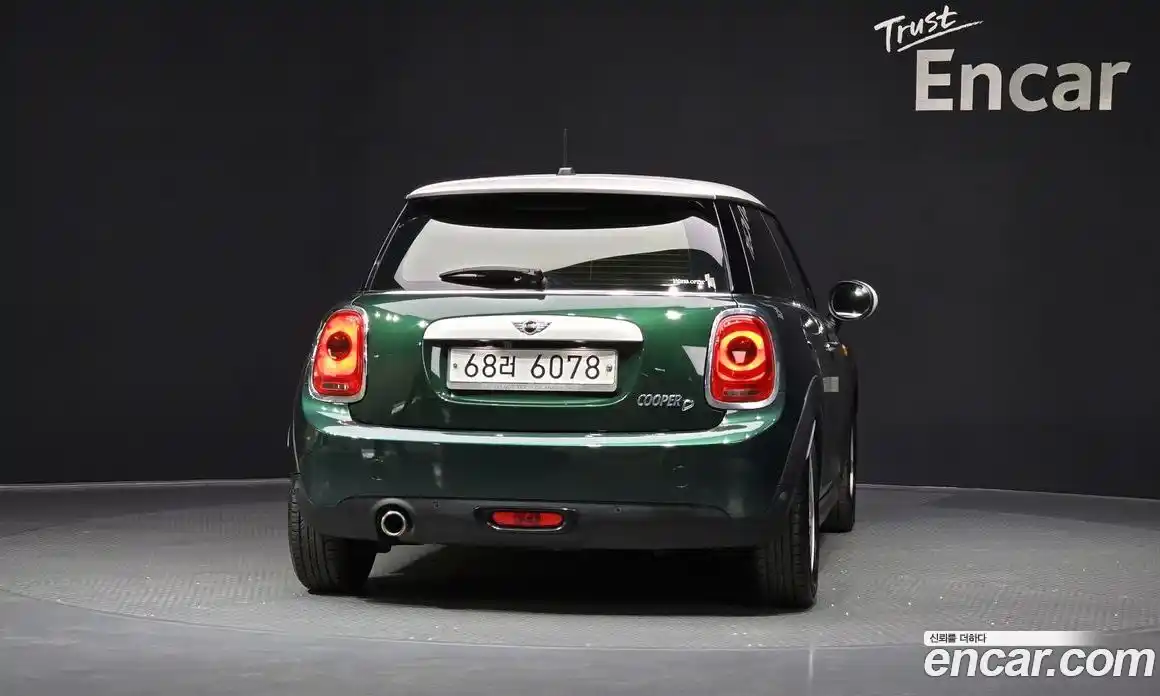 Mini Cooper 2014 1.5 гидро в Москве № 1621913, фото 4