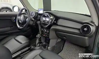 Mini Cooper 2014 1.5 гидро в Москве № 1621913, миниатюра 7