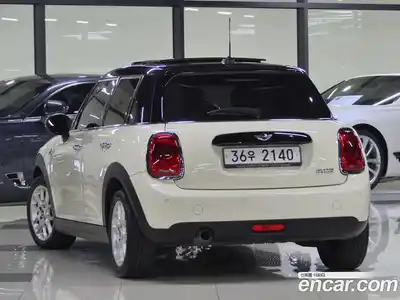 Mini Cooper 2017 1.5 гидро в Москве № 1622276, миниатюра 4