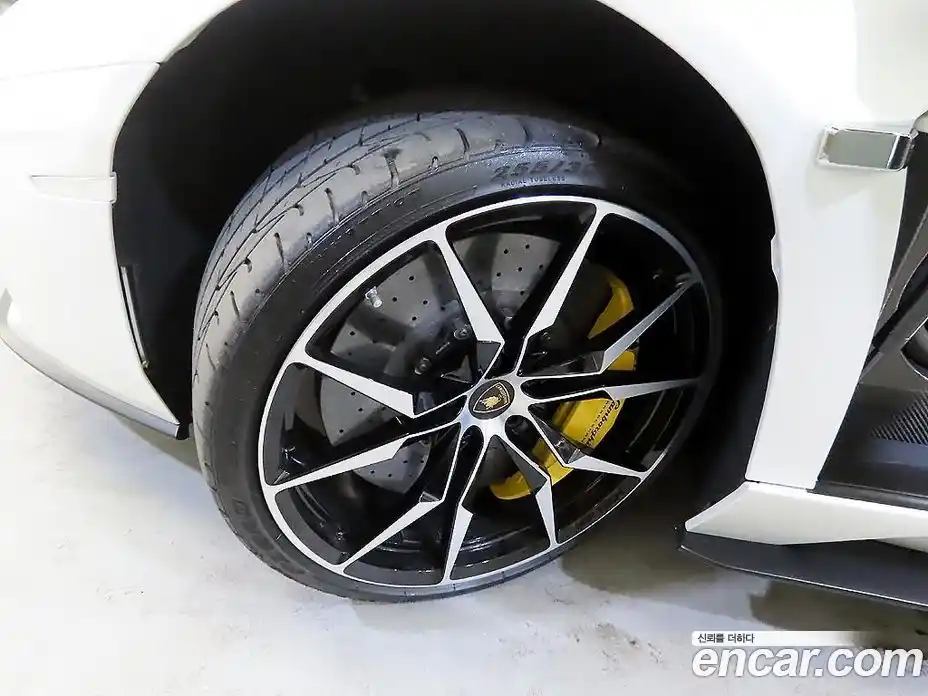 Lamborghini Aventador 2018 6.5 гидро в Москве № 1622279, фото 20