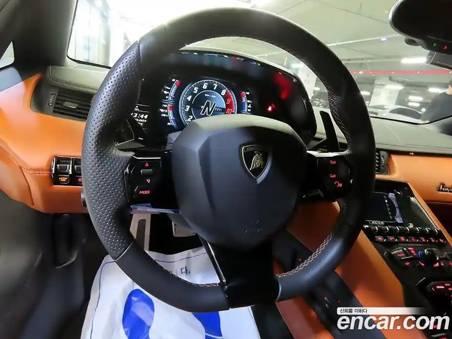 Lamborghini Aventador 2018 6.5 гидро в Москве № 1622279, фото 7