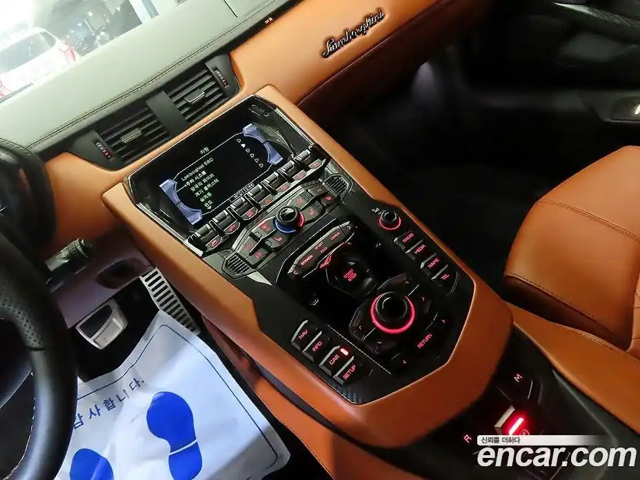 Lamborghini Aventador 2018 6.5 гидро в Москве № 1622279, фото 10