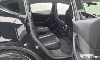 Tesla Model Y 2023 0.2 гидро в Москве № 1622512, миниатюра 12