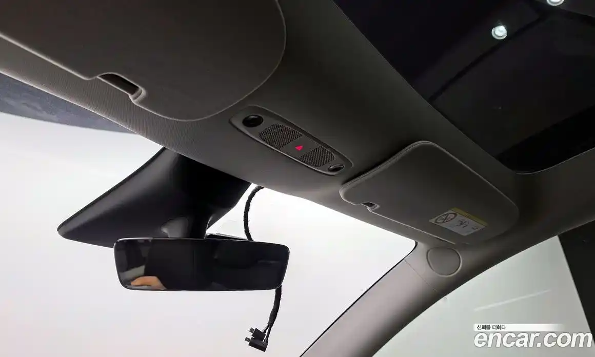 Tesla Model Y 2023 0.2 гидро в Москве № 1622512, фото 17