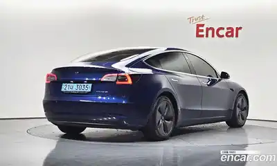 Tesla Model 3 2020 0.2 гидро в Москве № 1622594, миниатюра 2