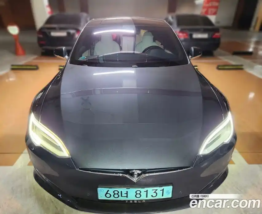 Tesla Model S 2017 гидро в Москве № 1622638, фото 3
