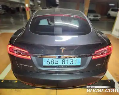 Tesla Model S 2017 гидро в Москве № 1622638, миниатюра 4