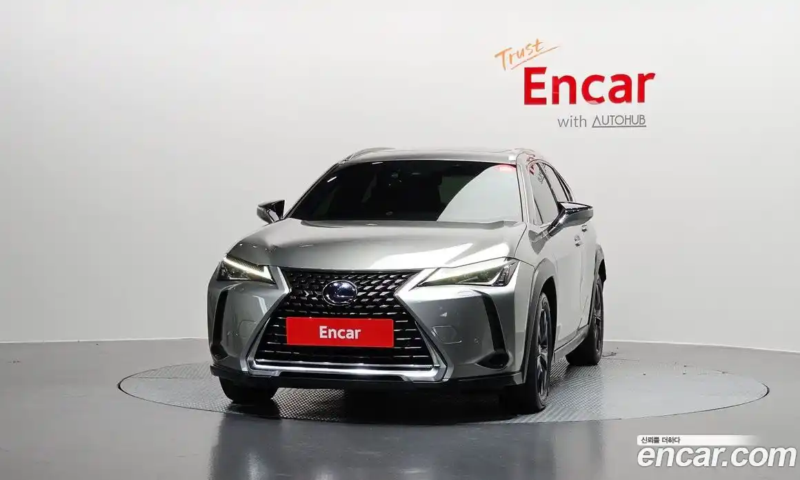 Lexus UX 2020 2.0 гидро в Москве № 1622791, фото 3