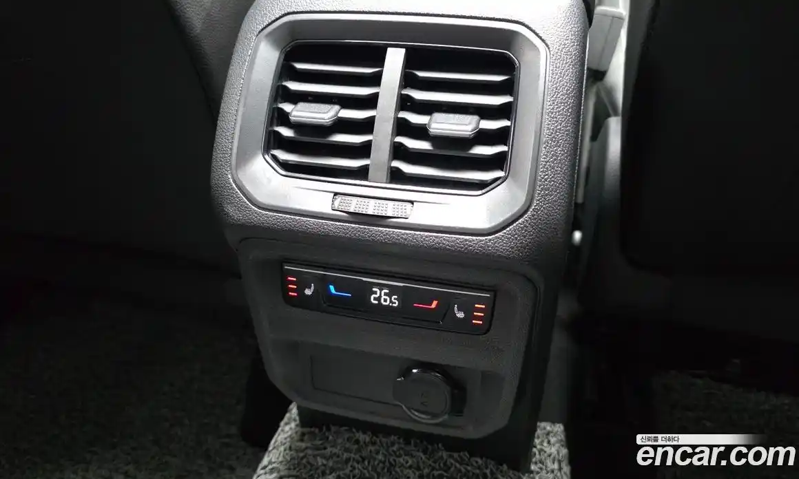Volkswagen Tiguan 2021 2.0 гидро в Москве № 1623212, фото 19