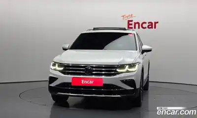 Volkswagen Tiguan 2021 2.0 гидро в Москве № 1623212, миниатюра 3