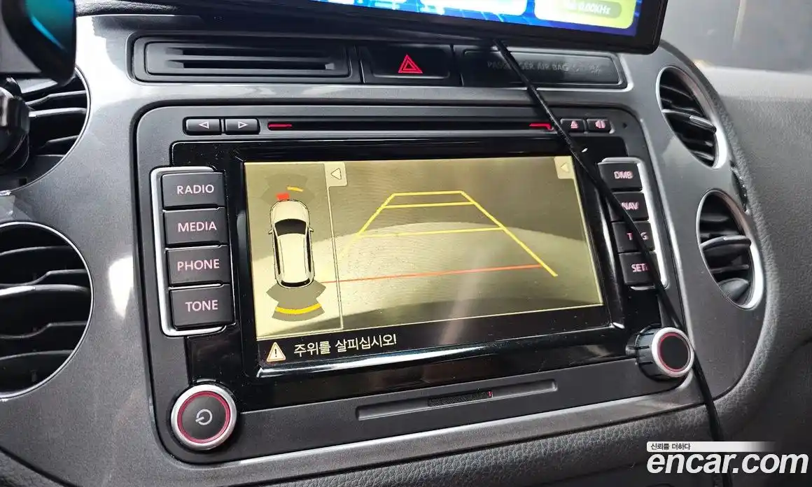 Volkswagen Tiguan 2014 2.0 гидро в Москве № 1623493, фото 16