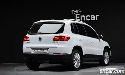 Volkswagen Tiguan 2014 2.0 гидро в Москве № 1623493, миниатюра 2